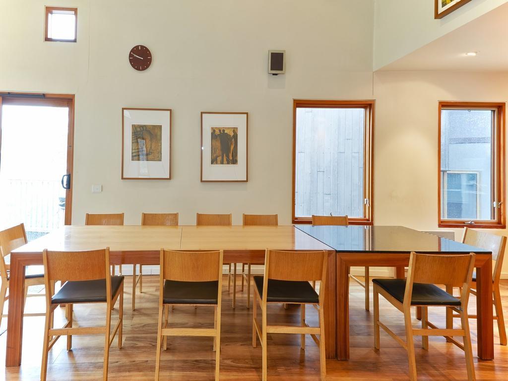 Frueauf Village Falls Creek Room photo